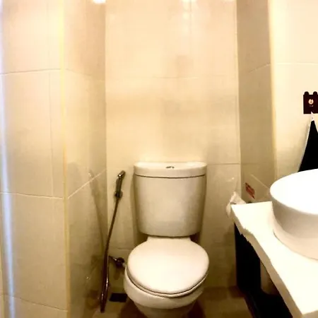 Cozy Seasaran Apartment Sattahip Exterior photo